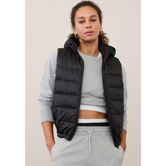 Athleta S Aire Puffer Vest in Black Size Small - Picture 1 of 7